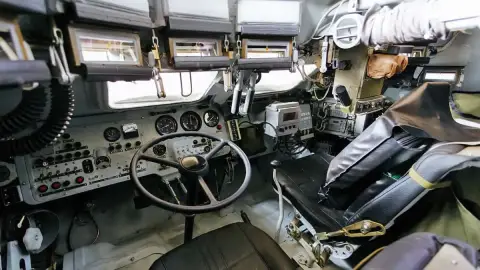 Vezess egy igazi harcjárművet! – BTR-80/A élményvezetés Budaörsön 4