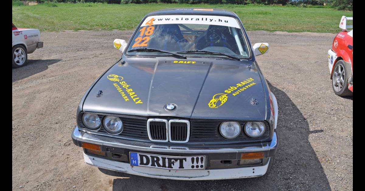 BMW rally 1 km-es rallycross pályán Siófok mellett - Meglepkék