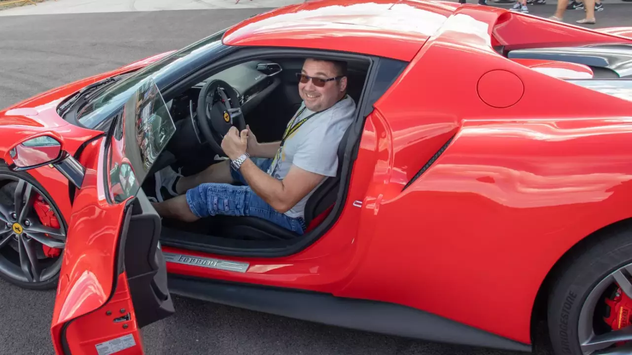 Ferrari 430-as élményvezetés a Kakucs Ringen fő kép