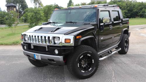 Hummer H2-es utcai vezetés ajándékba 1