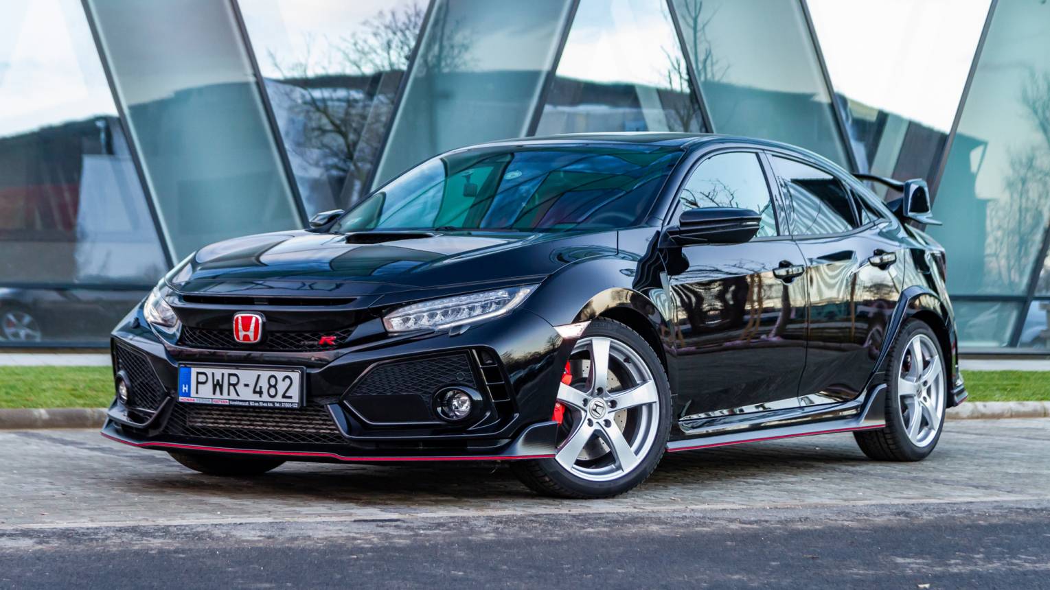 Teste: Honda Civic Type R encontra Civic Si para a passagem do bastão