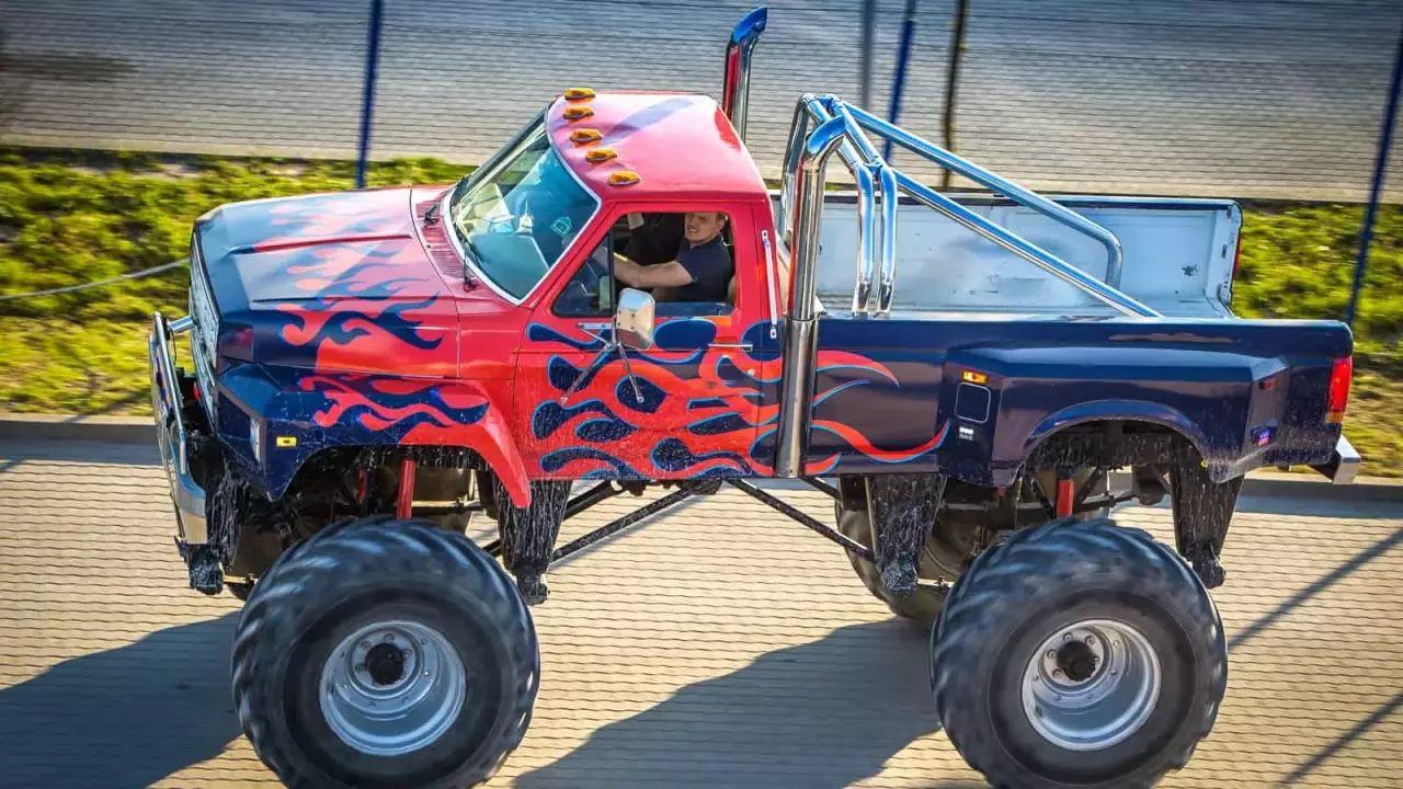 Ford BigFoot szörnyeteg vezetés, behemót csomag fő kép