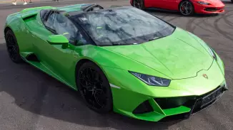 Lamborghini Huracán Evo Spyder élményvezetés a Kakucs Ringen kosár