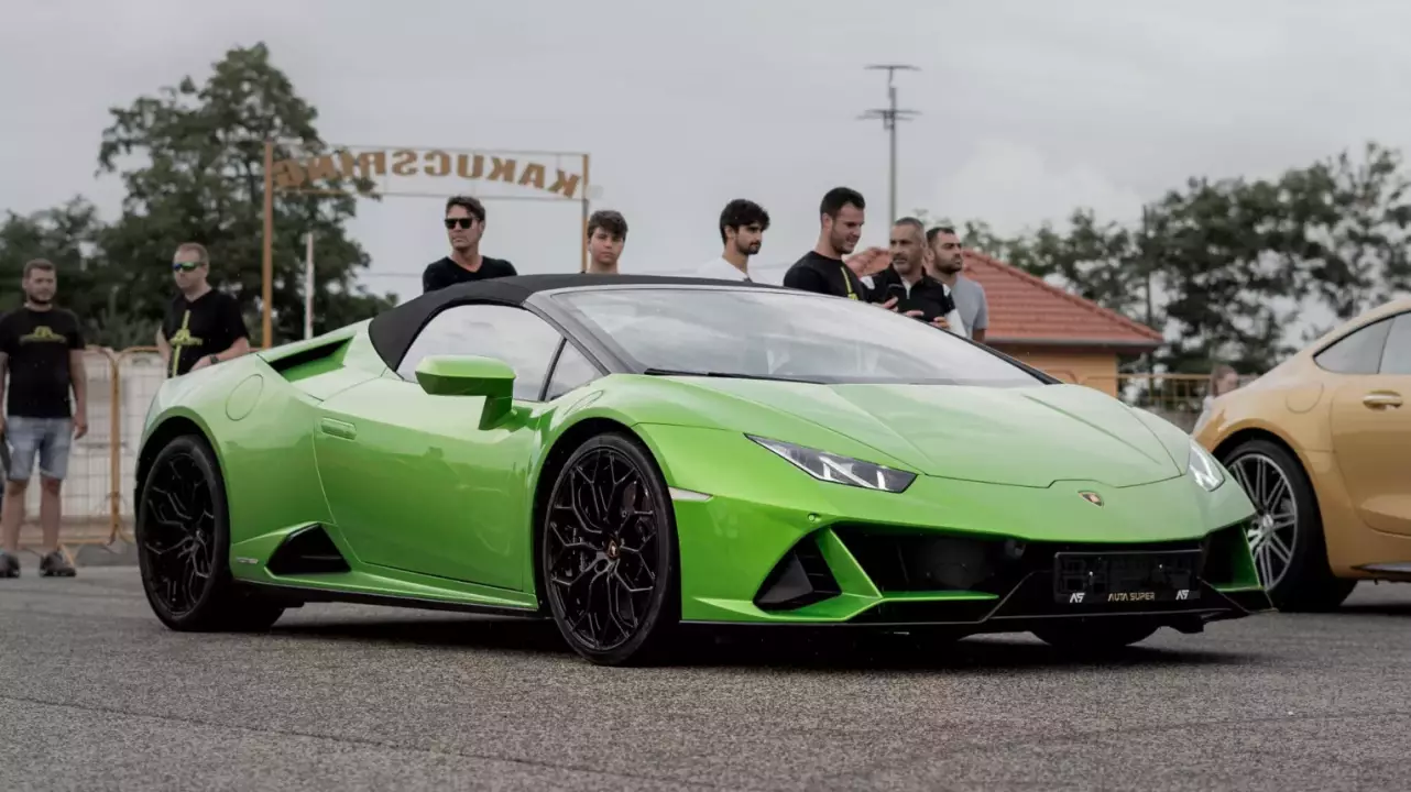 Lamborghini Huracan élményvezetés Ausztriában Párndorf mellett fő kép