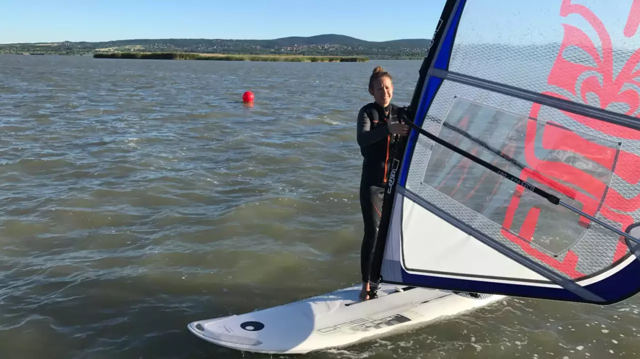 Windsurf életérzés a Velencei-tavon - oktatás fő kép