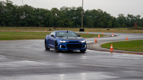 Chevrolet Camaro élményautózás gyerekeknek a Kakucs Ringen 1