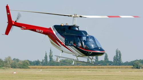 Éjszakai helikopterezés Budapest felett 4 utassal  BELL-206-tal 4