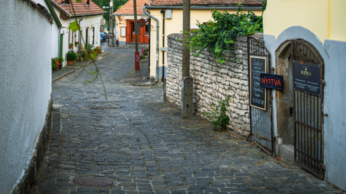 5 tételes borkóstoló pincetúrával Szentendrén - Rustica Borműhely 6