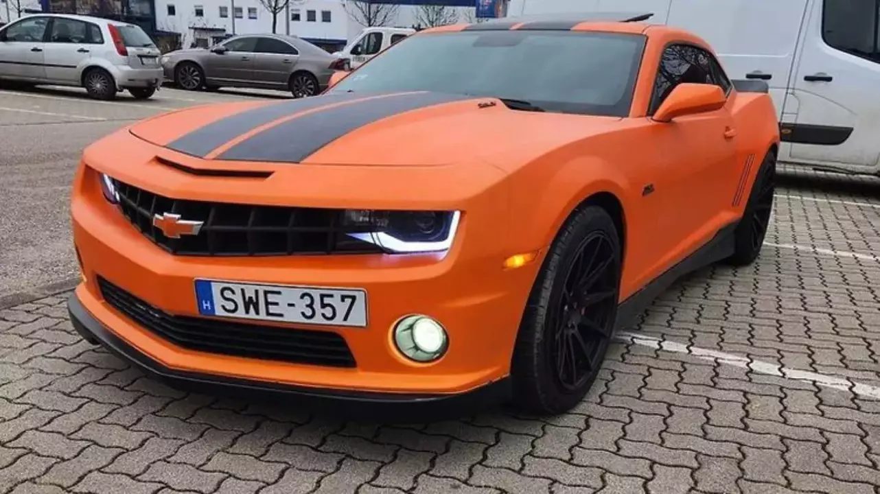 Chevrolet Camaro V8 élményvezetés vagy bérlés Polgárdi környékén fő kép