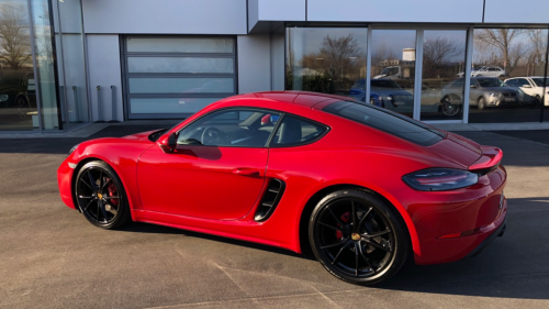 Porsche 718 Cayman S autópályás élményvezetés 2