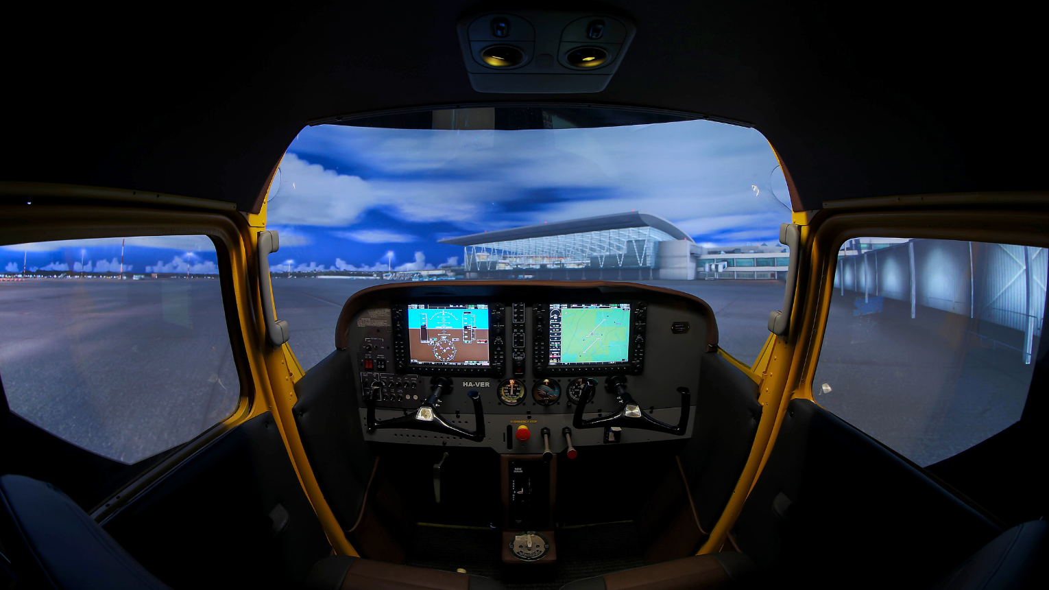 Repülőgép vezetés Cessna 172 Skyhawk szimulátorban 1