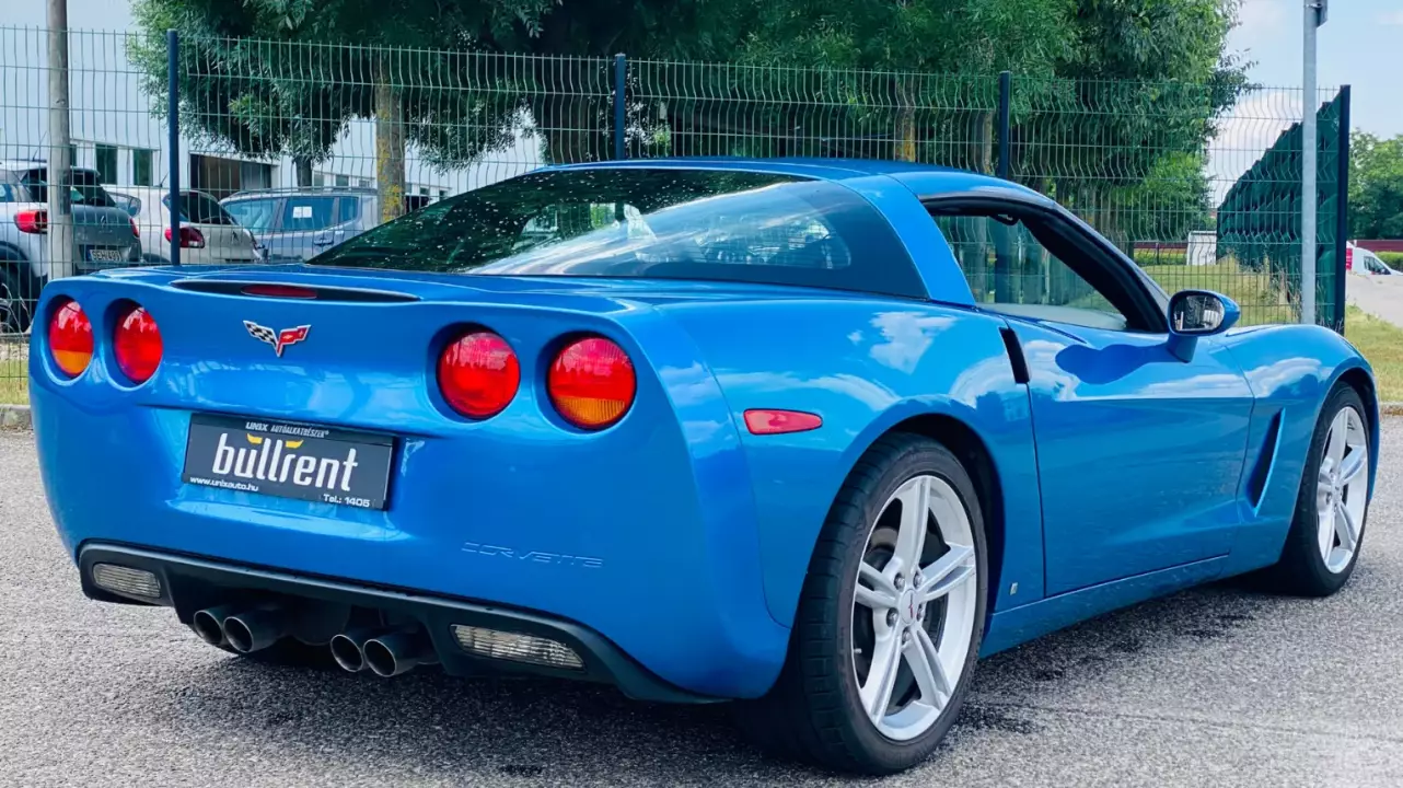 Bérelj egy 6200 köbcentis Chevrolet Corvette C6-ot fő kép