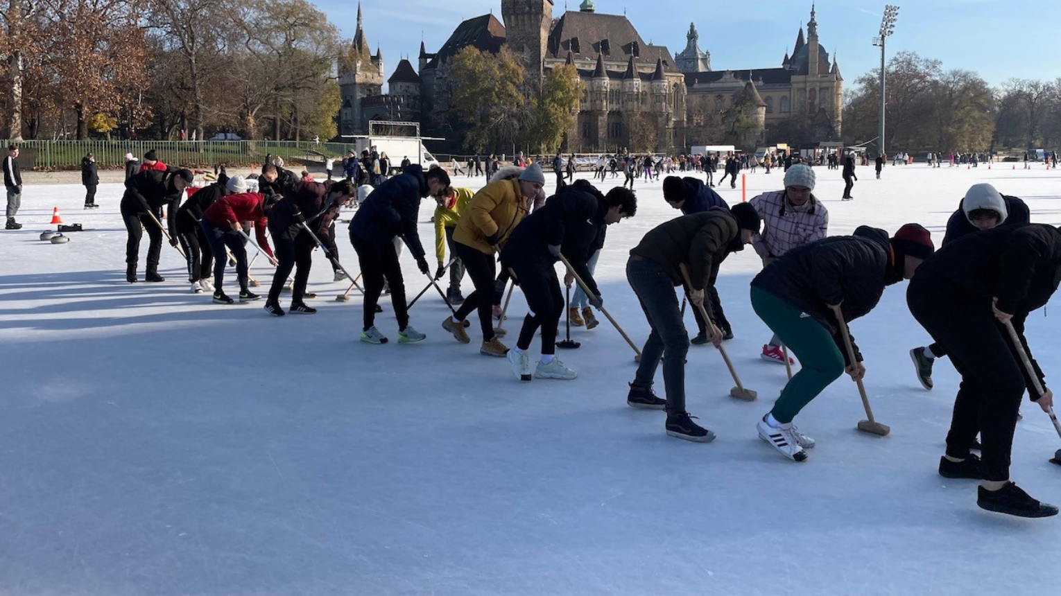 Curling cégeknek Budapesten 1