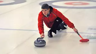 Curling oktatás és képzés felnőtteknek Budapesten kosár