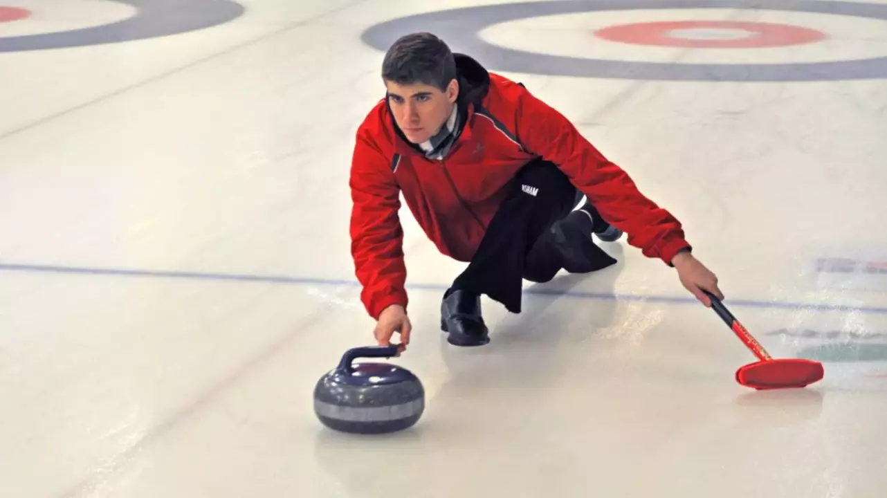 Curling oktatás és képzés felnőtteknek Budapesten fő kép