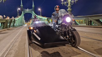 Budapest éjjel - Oldalkocsis motorkerékpárral kosár
