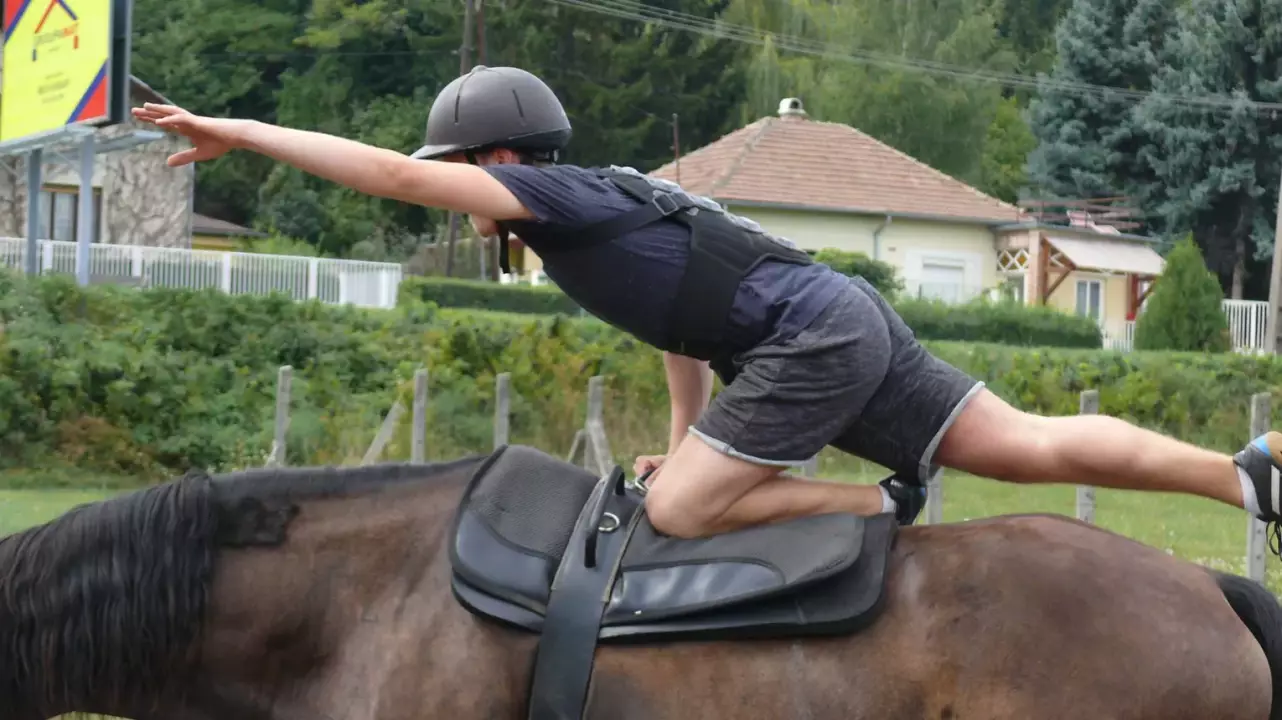 Élménylovaglás gyerekeknek a Wackor lovastanyán fő kép