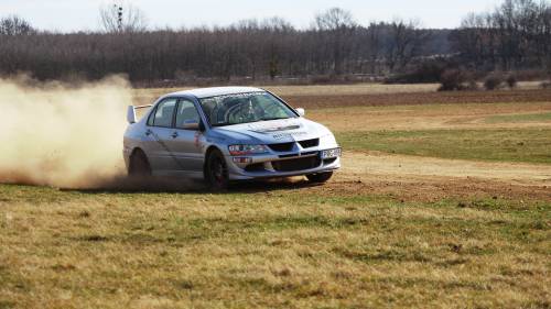 Mitsubishi Lancer Evoval 1,5 km-es rallycross pályán Sopron mellett 1