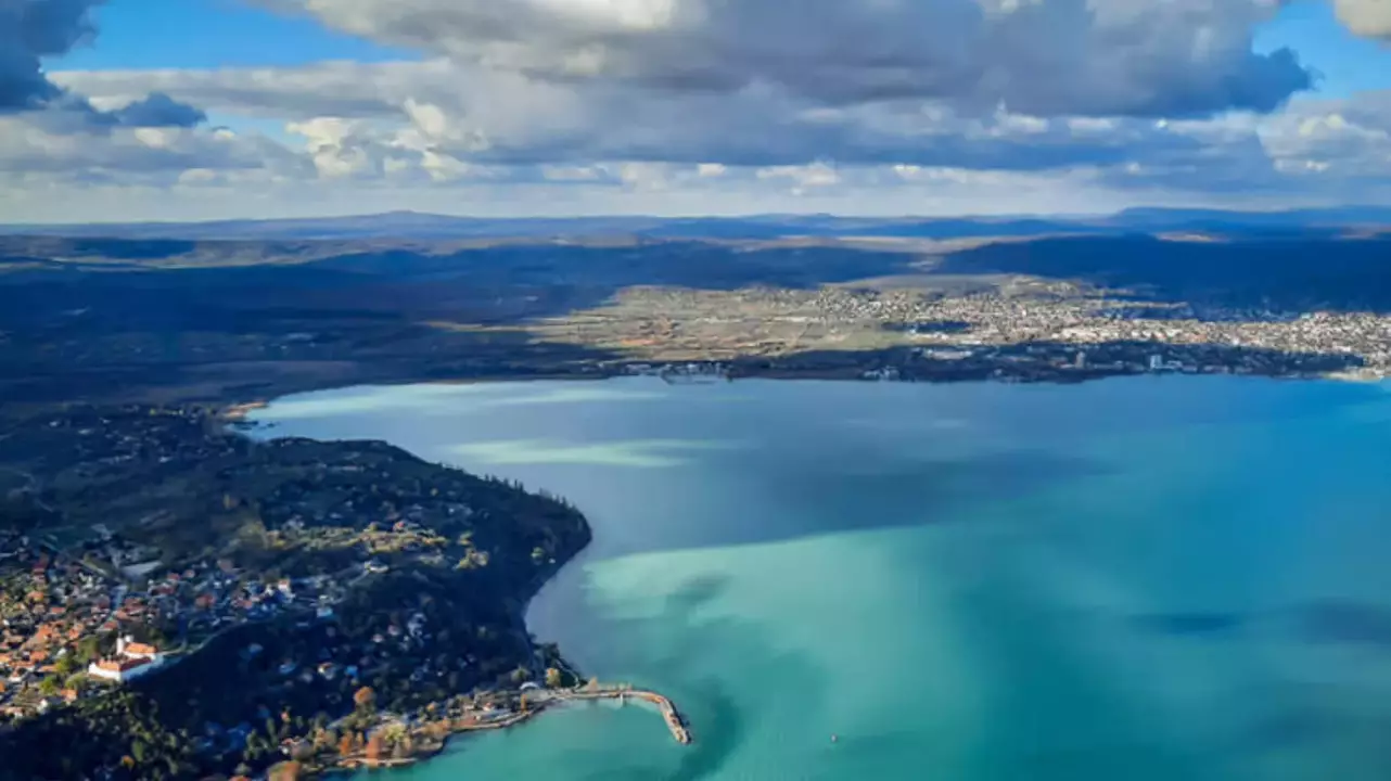 Balaton, Velence, Budapest, Dunakanyar, Esztergom sétarepülés fő kép