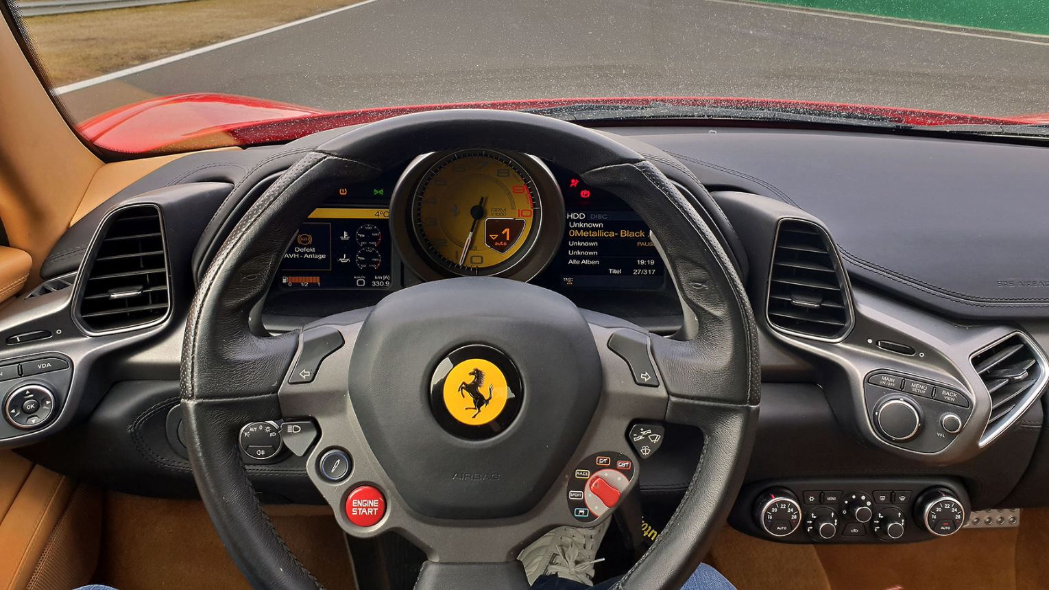 Ferrari 458 élményvezetés az Euroringen 5
