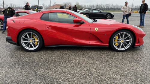 Ferrari 812 Superfast élményvezetés a Kakucs Ringen 2