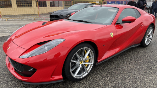 Ferrari 812 Superfast élményvezetés a Kakucs Ringen 1