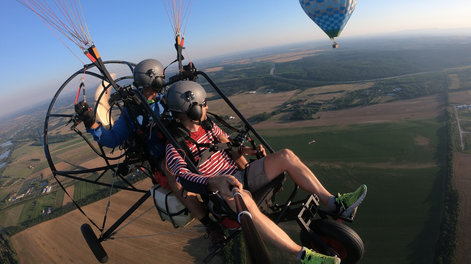 Motoros tandem siklóernyőzés (trike) Gödöllői reptérről/ Nagy kör 1