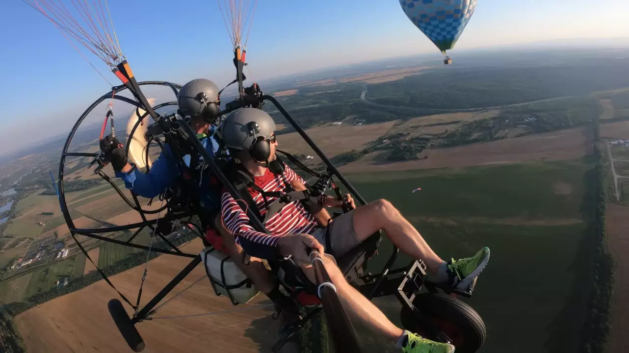 Motoros tandem siklóernyős repülés Gödöllőről / Magassági repülés fő kép