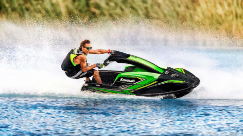 Kawasaki SXR-800 állós Jet-ski bérlés Vácon 1