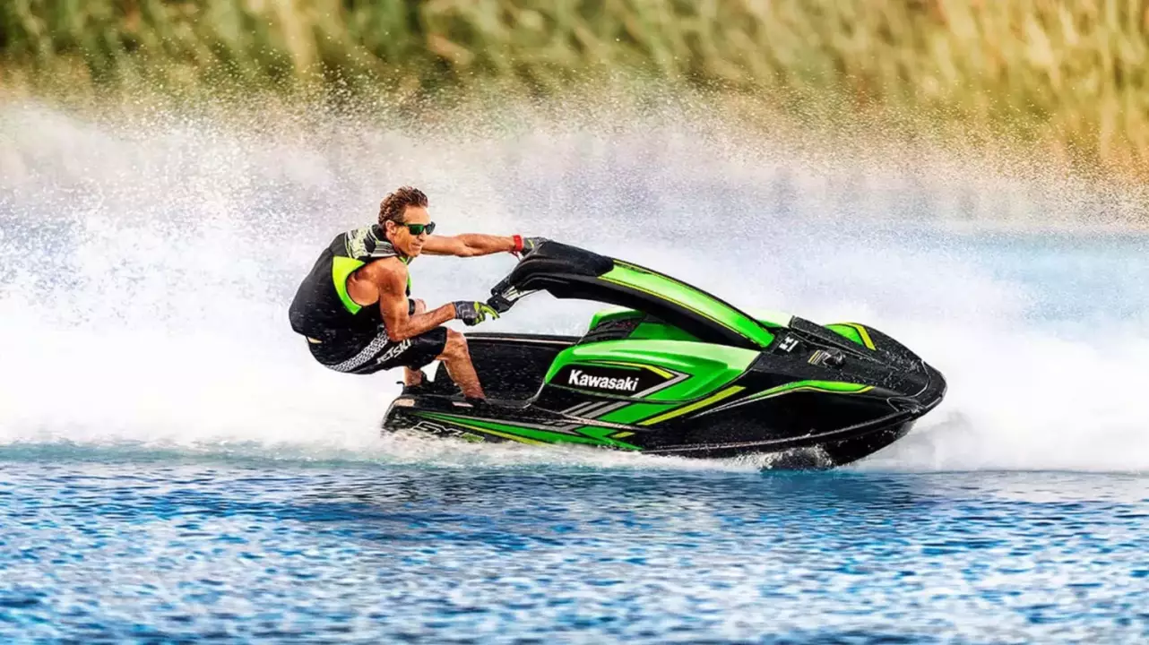 Kawasaki SXR-800 állós Jet-ski bérlés Vácon fő kép