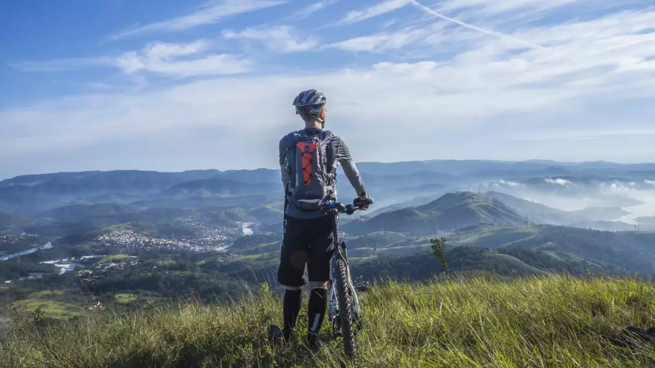 Lali prédikál e-mtb élménytúra a Dunakanyarban fő kép