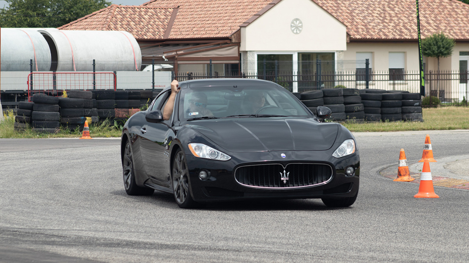 Maserati Granturismo élményvezetés a Kakucs Ringen 5