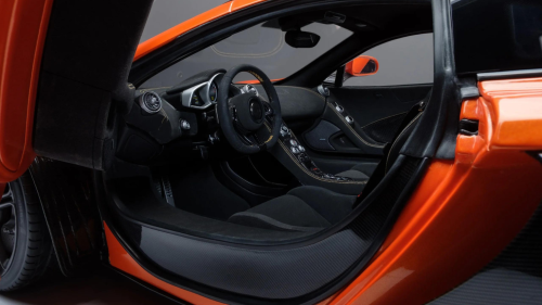 Mclaren 650S élményvezetés a Kakucs Ringen 4