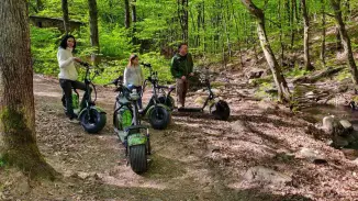 Vadregényes E-scooter barangolás a Mátrában