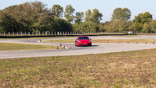 Porsche Cayman élményvezetés az M-Ringen – hétköznap/hétvégén 1