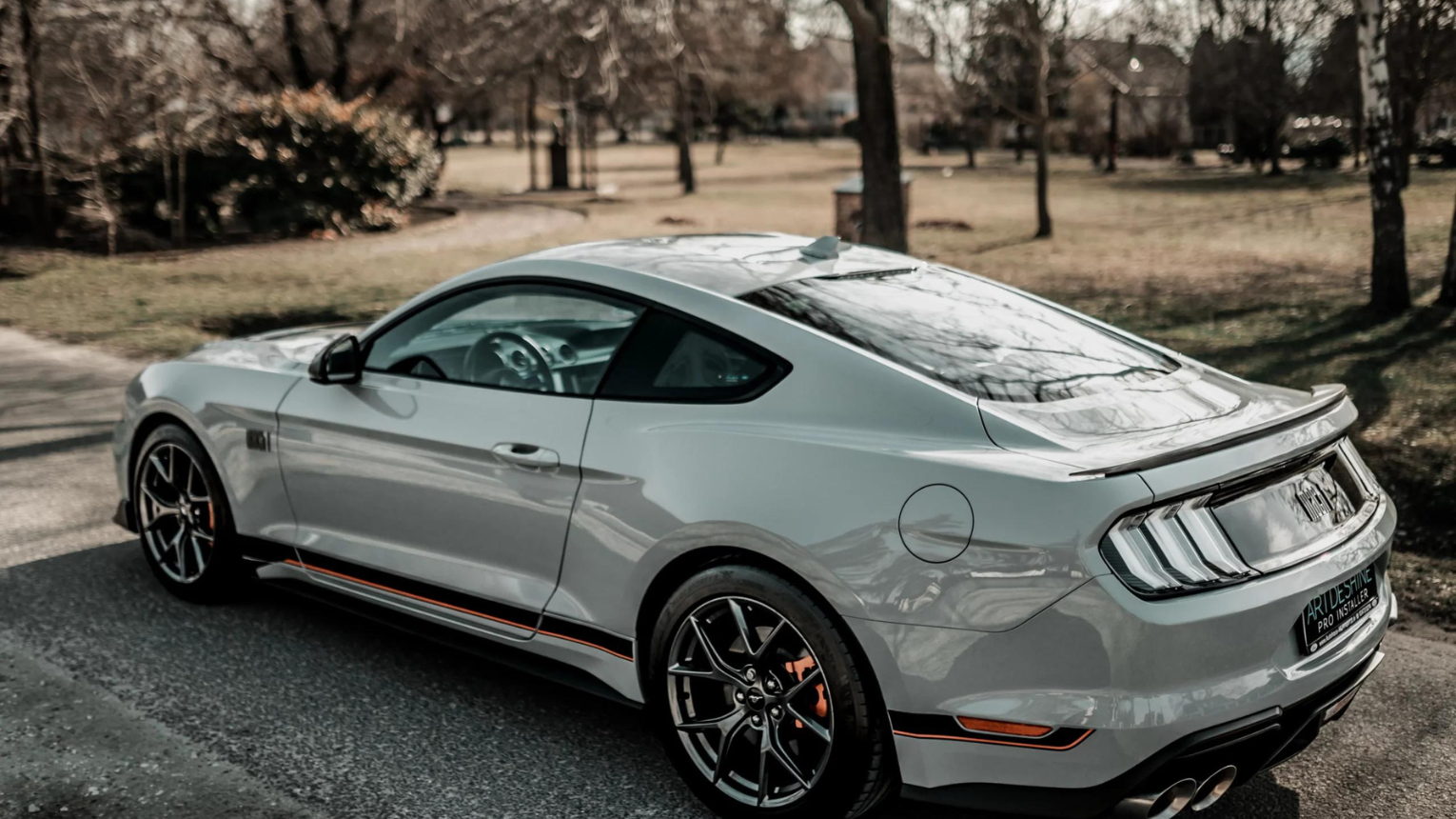 A Legyőzhetetlen! MACH 1-es Ford Mustang utcai élményvezetés 3