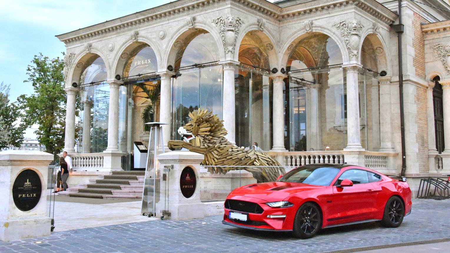 Mustang GT55 bérlés 1 hétre Debrecen, Eger, Miskolc és Nyíregyháza környékén 1