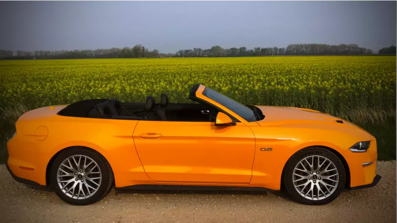 Ford Mustang Cabrio 5.0 V8 bérlés fő kép