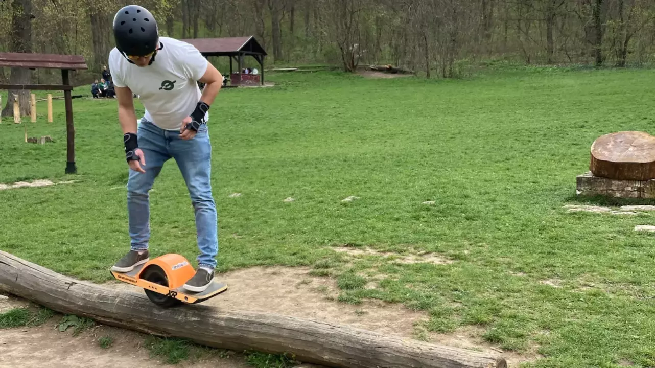 OneWheel élményoktatás a OneFeel kiteljesedésért főszezonon kívűl fő kép