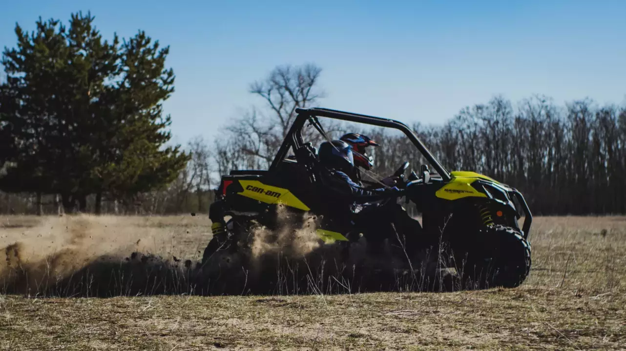 800-as Can-Am buggyval élménytúra Ágas dűnéin élményfotózással fő kép