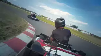 Ízelitő Gokart élmény profi pályán Seregélyesen