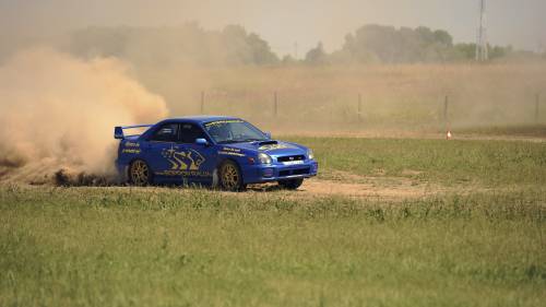 Subaru Imprezával 1,5 km-es rallycross pályán Sopron mellett* 3