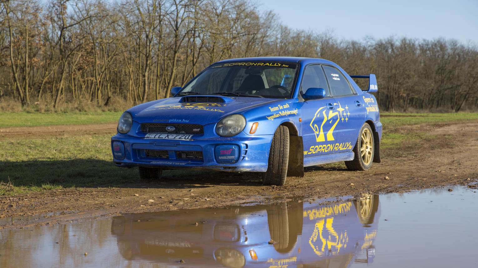 Subaru Imprezával 1,5 km-es rallycross pályán Sopron mellett 1