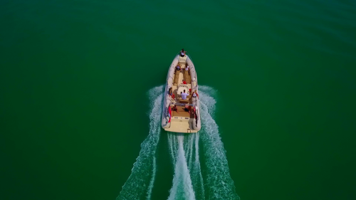 Adrenalin túra a Balatonon - 320 lóerős motorcsónakkal 3