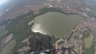 Tandem siklóernyős repülés Tata felett szuper élmény kosár
