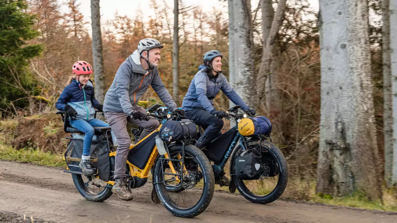 Tekerjetek el Kettesben – Páros E-bike túra Agárd fő kép