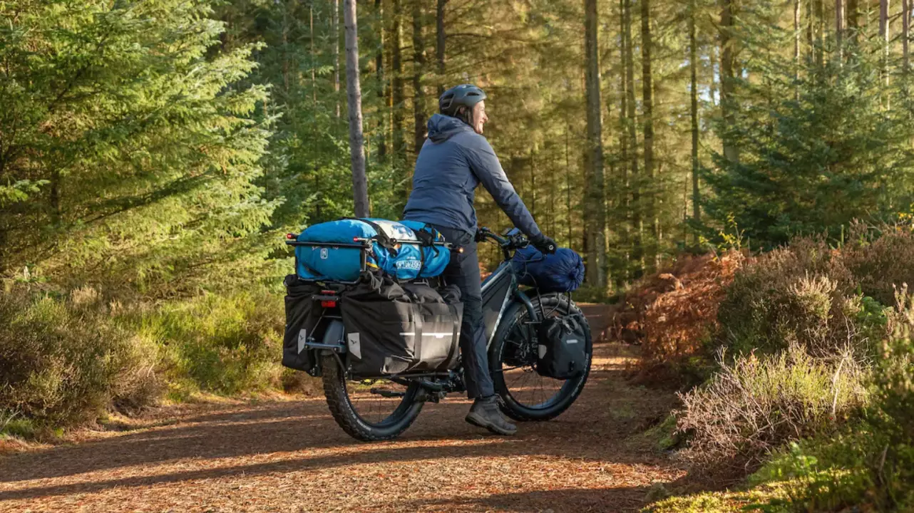 Tekerem első látásra – Egyéni E-bike túra Agárd fő kép