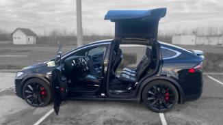 824 LE-s Tesla X vezetés / Ízelítő csomag kosár