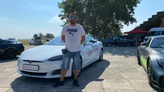 795 Le-s Tesla P100 Raven vezetése Fótról v. Törökbálintról kosár