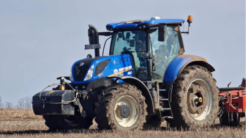 Traktor élményutazás szántóföldi körülmények között Tatán! 3